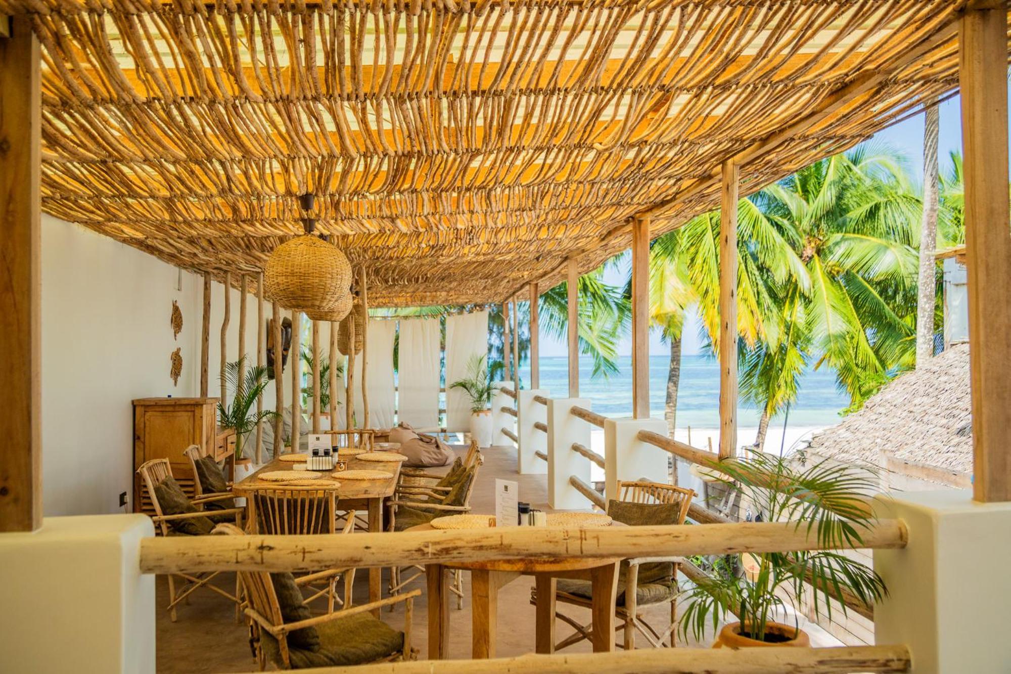 Boho Boutique - Beachfront , Adults Only , Private Pool Rezort 4*