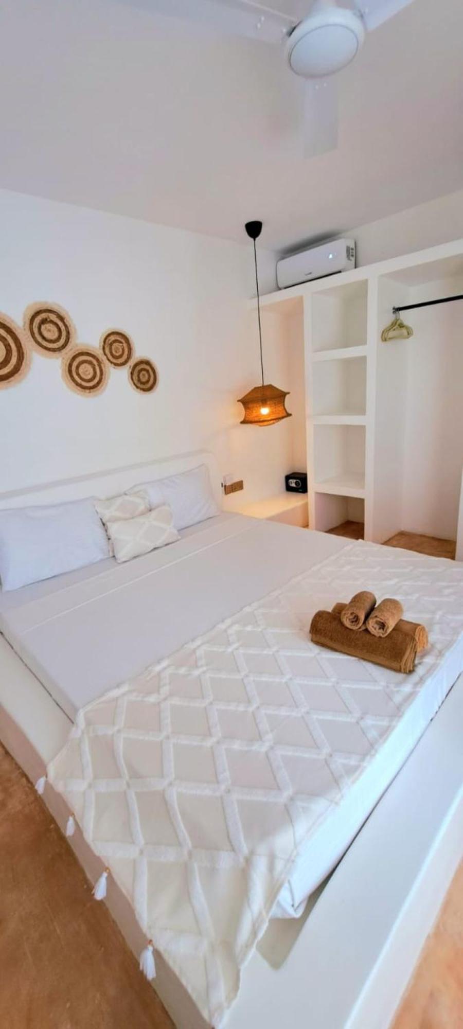 Boho Boutique - Beachfront , Adults Only , Private Pool Курортний комплекс Ківенґва