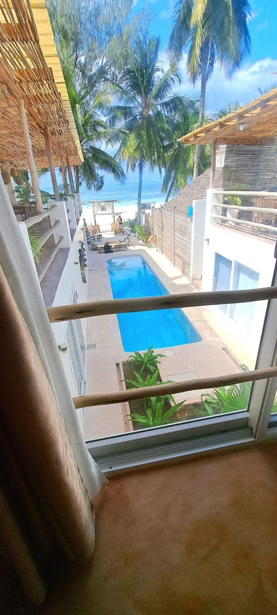 Boho Boutique - Beachfront , Adults Only , Private Pool Ківенґва